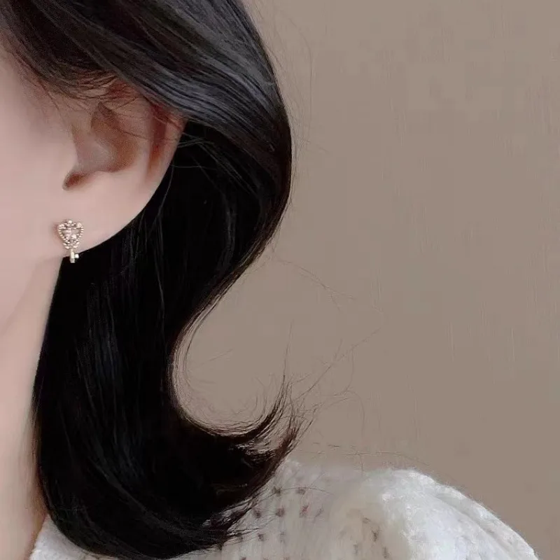 Pink Magic Wand Earrings For Women Unique Design Sweet Heart-shaped Jewelry Accessories Suitable For Dates And Travel
