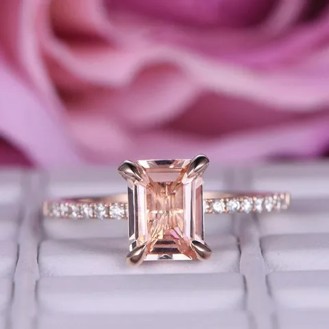 Rose gold ring