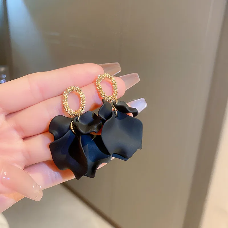 Elegant Flower Inlay Alloy Acrylic Drop Earrings