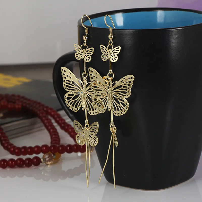 Vintage Style Butterfly Alloy Drop Earrings