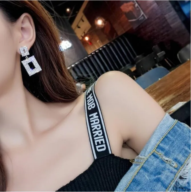 Retro Rhombus Alloy Plating Rhinestones Women's Drop Earrings
