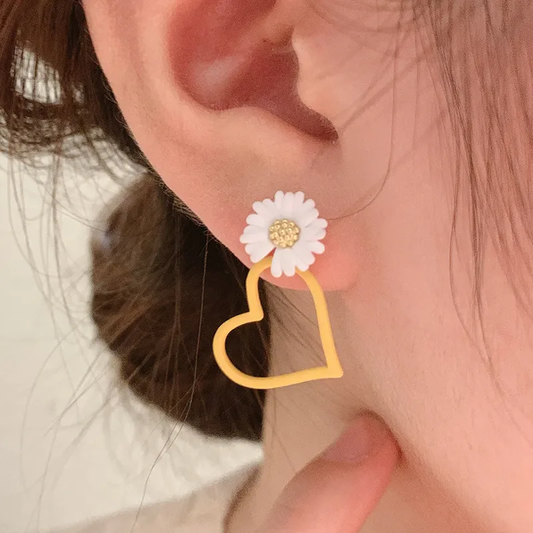 Yellow flower heart drop earring