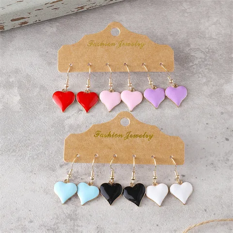 Fashionable Minimalist Multi-Color Heart Shaped Earrings Set Alloy Peach Heart Pendant Ear Jewelry Unisex Geometric Pattern