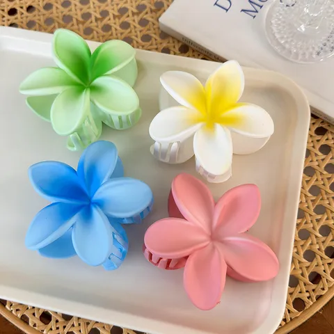 flower hair claw