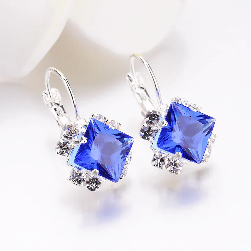 Fashion Rhombus Alloy Plating Rhinestones Women's Earrings