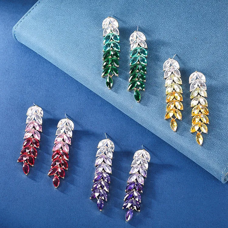 Retro Grain Inlay Alloy Rhinestones Drop Earrings