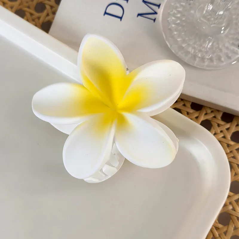 flower hair claw