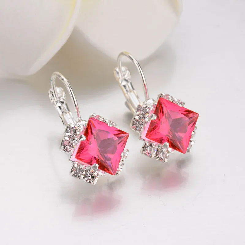 Fashion Rhombus Alloy Plating Rhinestones Women's Earrings
